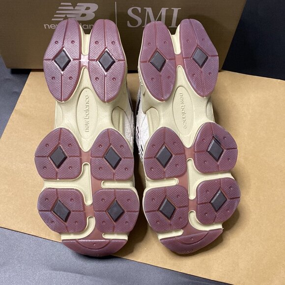 New Balance U9060SYD Sneaker - Picture 7 of 9